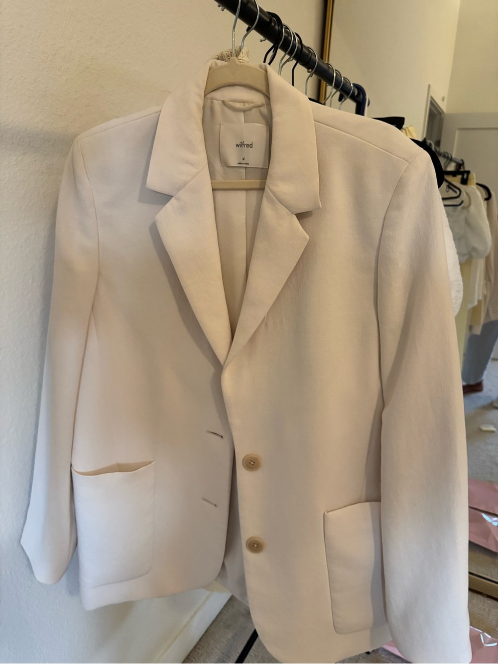 Aritzia Wilfred Cream Single-Breasted Blazer